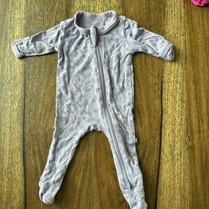 Kyte baby preemie onesie